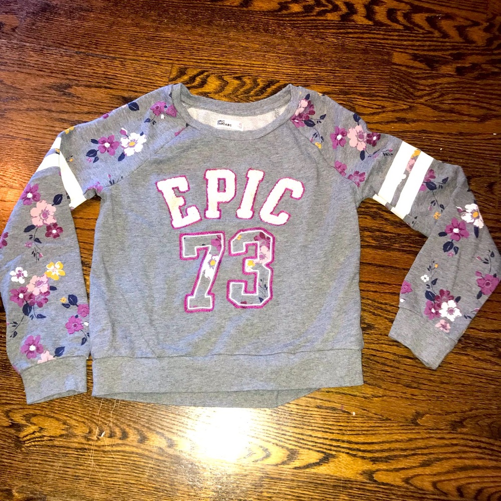 Epic Threads sweatshirt. Sz youth xl. Gently used.